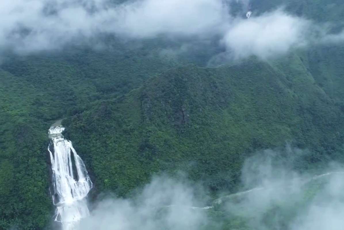 亚洲第一瀑布贵州黄果树瀑布,贵州大山发现三条未开发瀑布