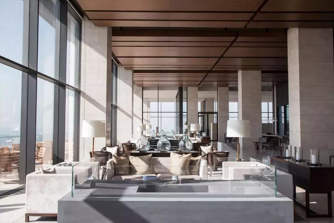 偷吃了一口圣诞老人的点心,找回少女心|涵碧楼·LBar