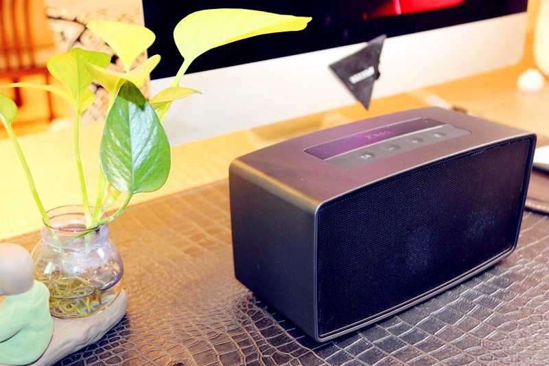 大繁至简ai不释手360ai音箱max,360ai音箱max音质对比小度