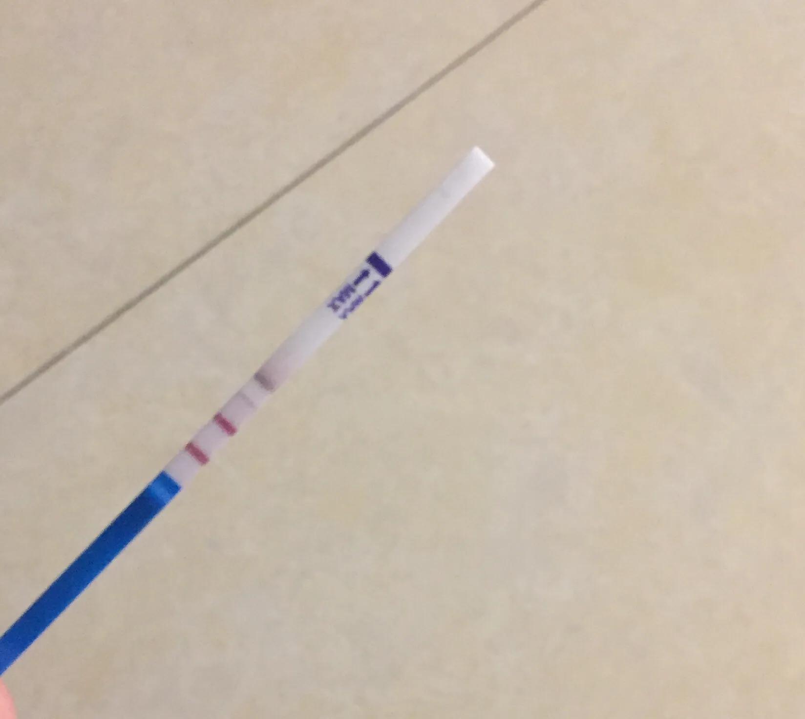 首次感受到胎动是什么感受,第一次真正的胎动是什么感觉