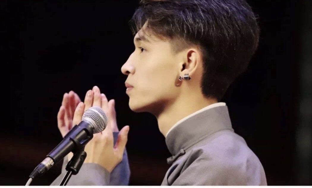 德云社孟鹤堂专场张云雷现身,张云雷孟鹤堂绝美回眸