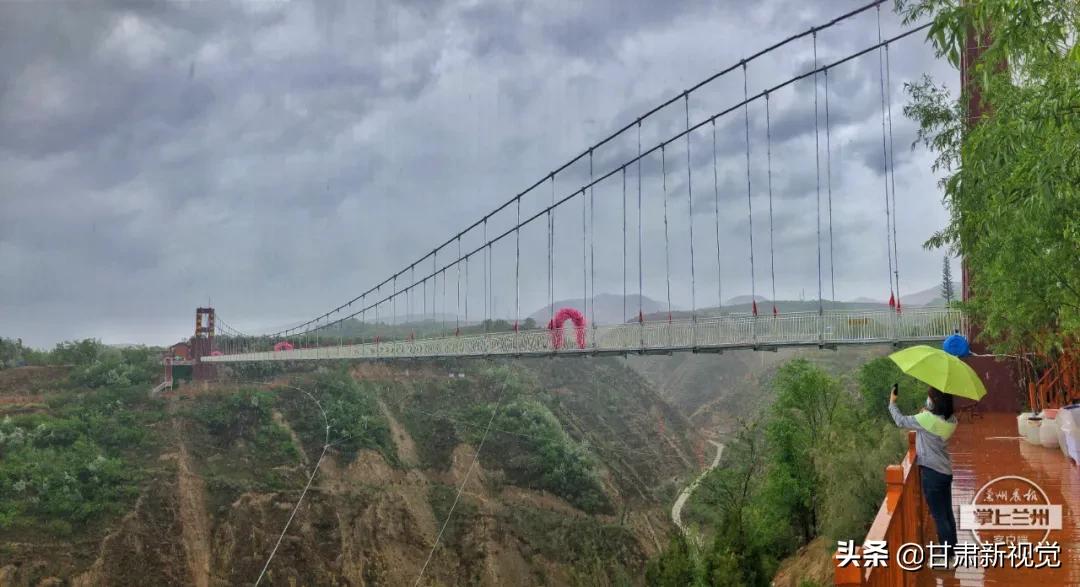 玻璃桥甘肃有没有玻璃栈道,兰州黄河铁桥玻璃栈道