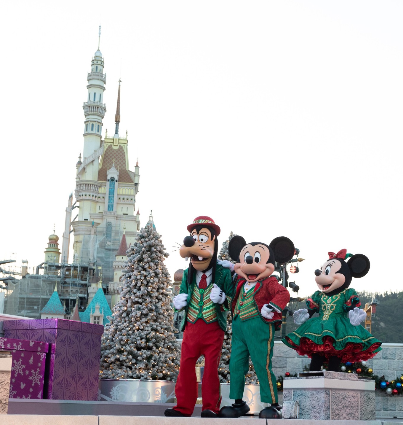 香港迪士尼有哪些好玩的地方,香港迪士尼附近有什么好玩的