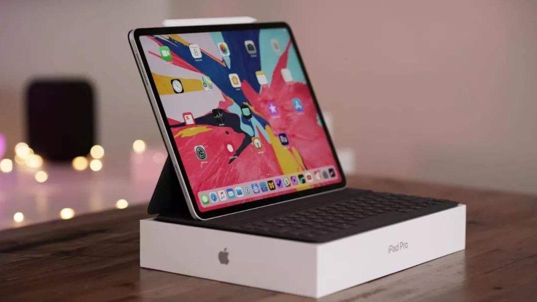 为什么iphone的屏幕比安卓清晰,苹果手机各代屏幕效果对比