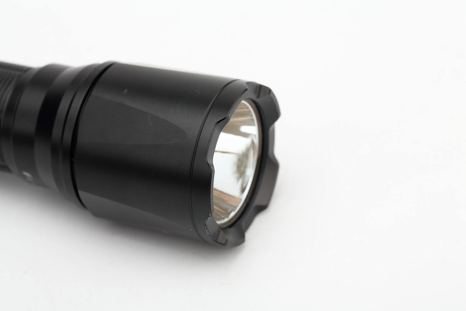 回归操作本质FENIXTK11TAC机械双模式战术电筒评测