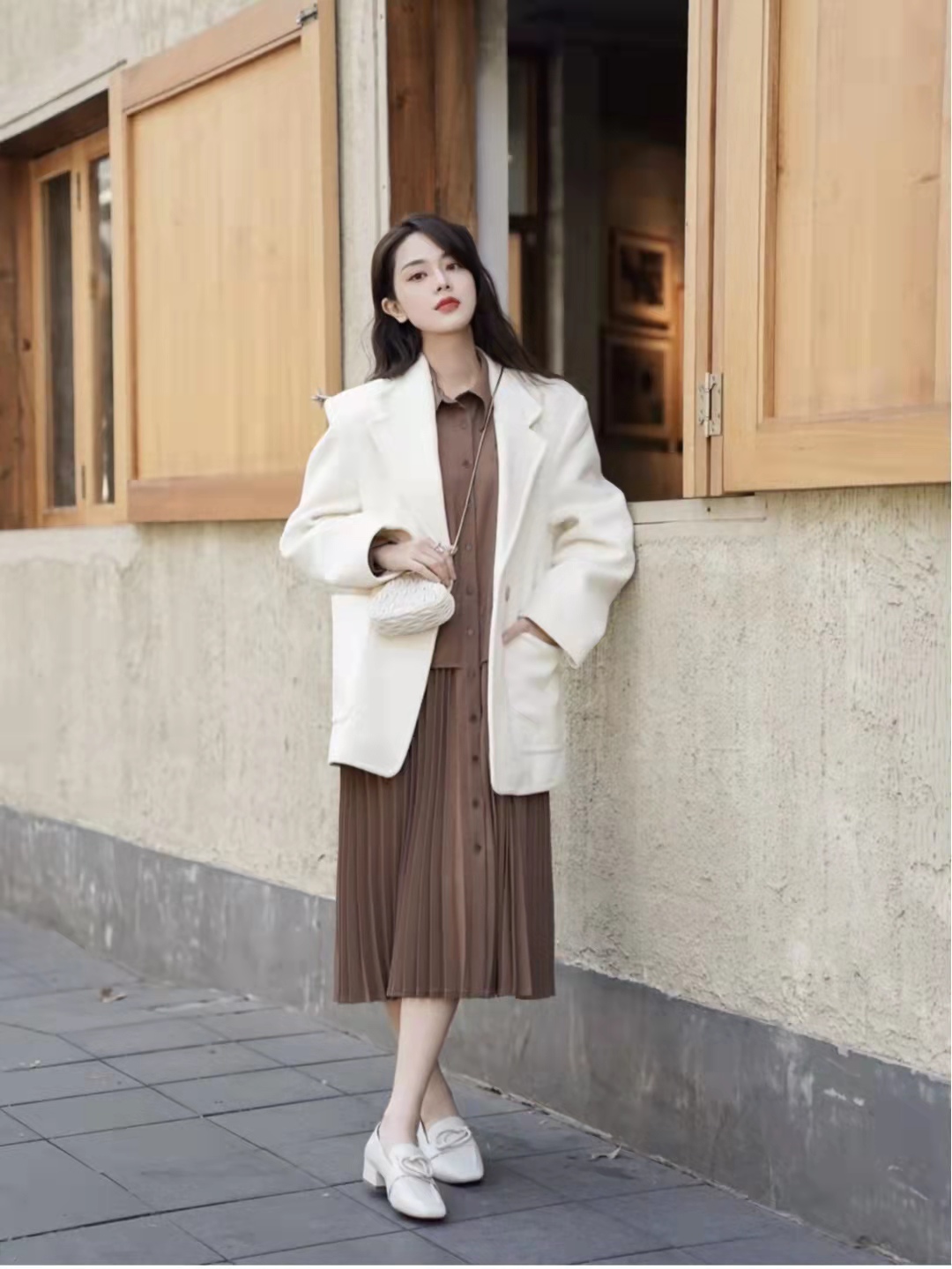 小个子女生适合穿什么样的鞋跟,又显高又显鞋跟低的凉鞋