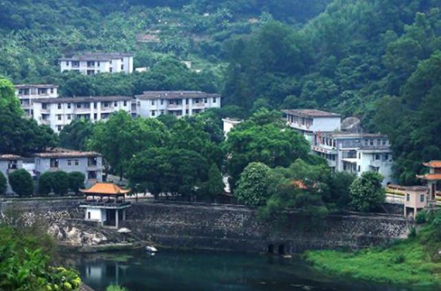 骞垮窞甯傞潰绉灏戝钩鏂瑰叕閲屽拰浜哄彛,骞垮窞甯傛湁澶氬皯浜哄彛澶氬皯骞虫柟鍏噷