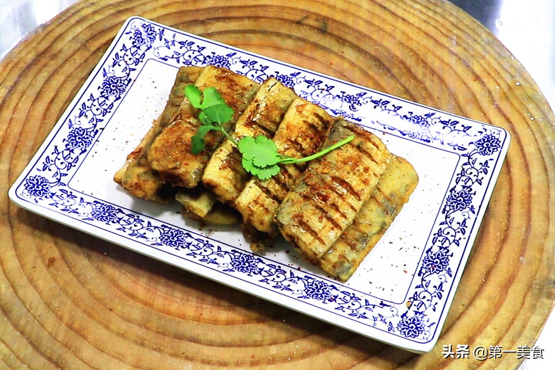 不管炸什么鱼，不要直接下锅！加上这2步，鱼肉更鲜更嫩还没腥味