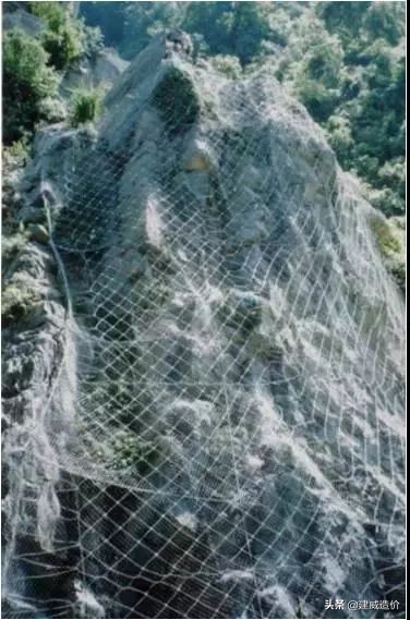 高速公路边坡支护技巧,土质高边坡支护方式建议