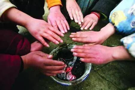 你的小时候是怎样过冬天的 (你的冬天是怎么过的)