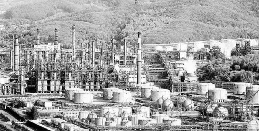 1963年中国首艘巨轮沉没，日本暗指韩国干的，周总理亲自揭开真相