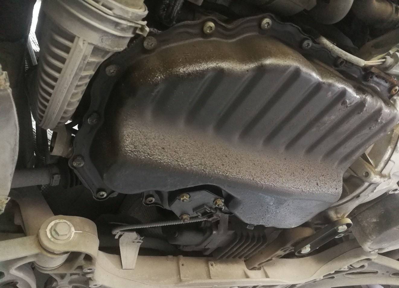 路虎泡水车比市场价便宜多少,泡水路虎汽车价格