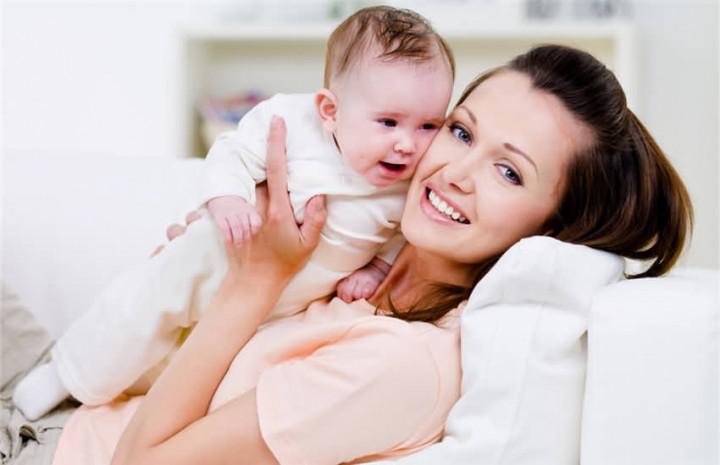 如何让宝宝喜欢上姐姐,孩子喜欢姐姐怎么办