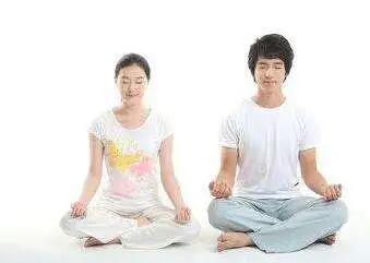 为什么身体起疙瘩一样的包,身体到处都是密密麻麻的包怎么办