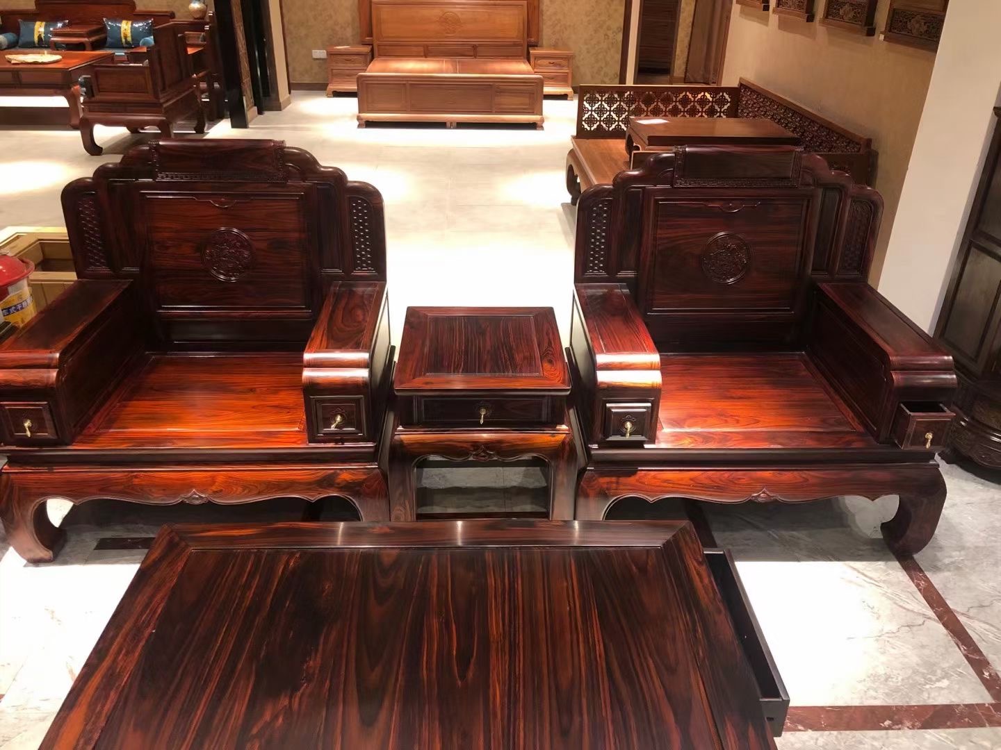 一物一品绿植,一物一品大叶紫檀图解