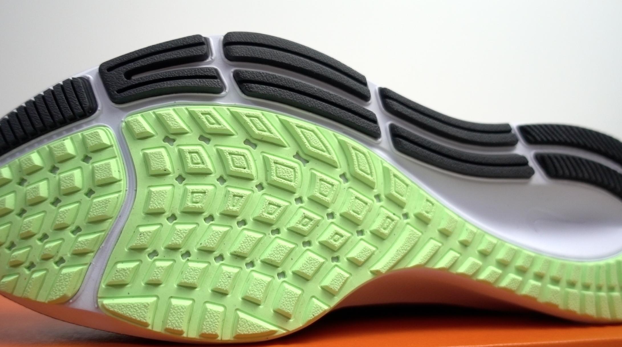 nikeairzoompegasus37彩虹测评,气垫形态nike