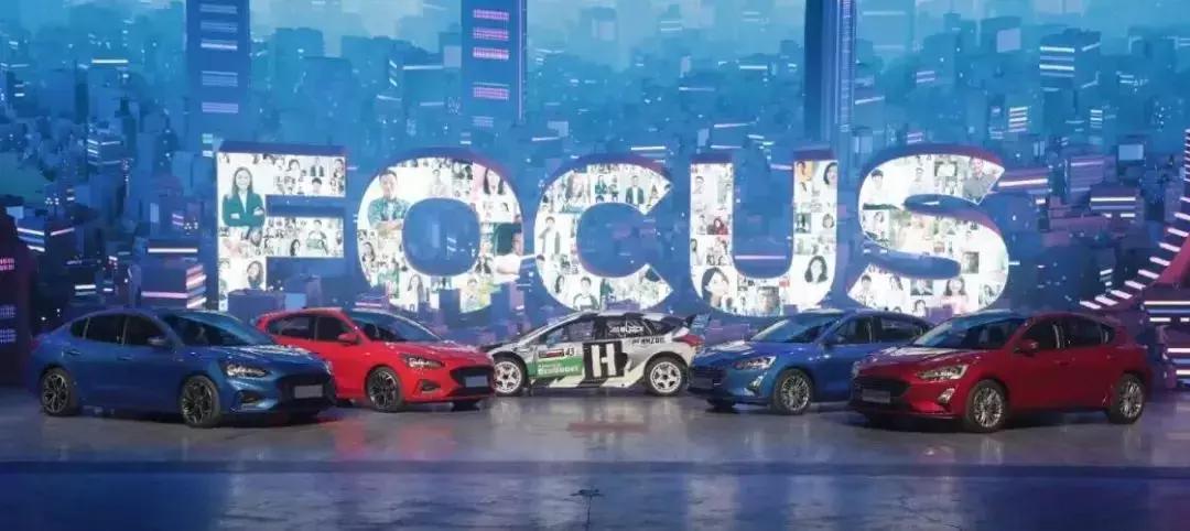 福克斯2021款三厢1.5特价,新款福克斯优惠落地价格