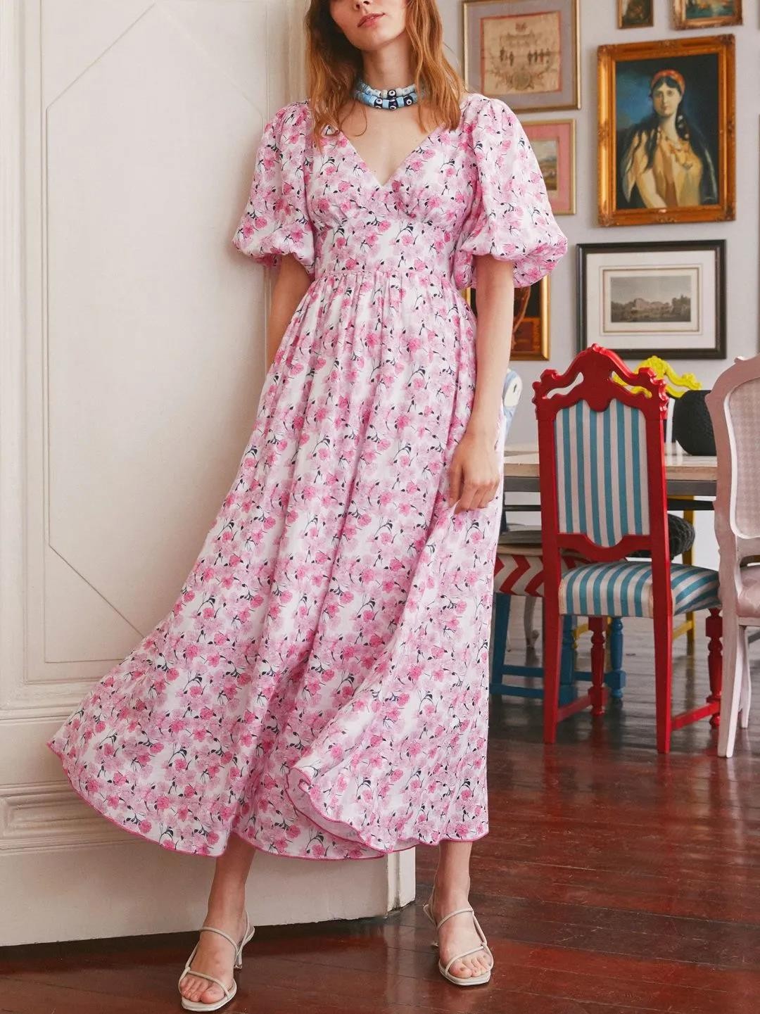 hanerjiav领褶皱碎花连衣裙,今年最流行高级感的碎花连衣裙