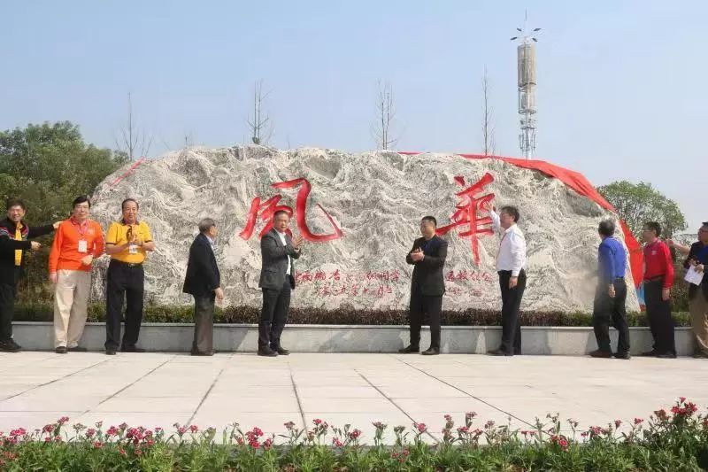 娉洰姣嶆牎,涓崡瀛﹀瓙79绾у洖姣嶆牎鎶ュ埌