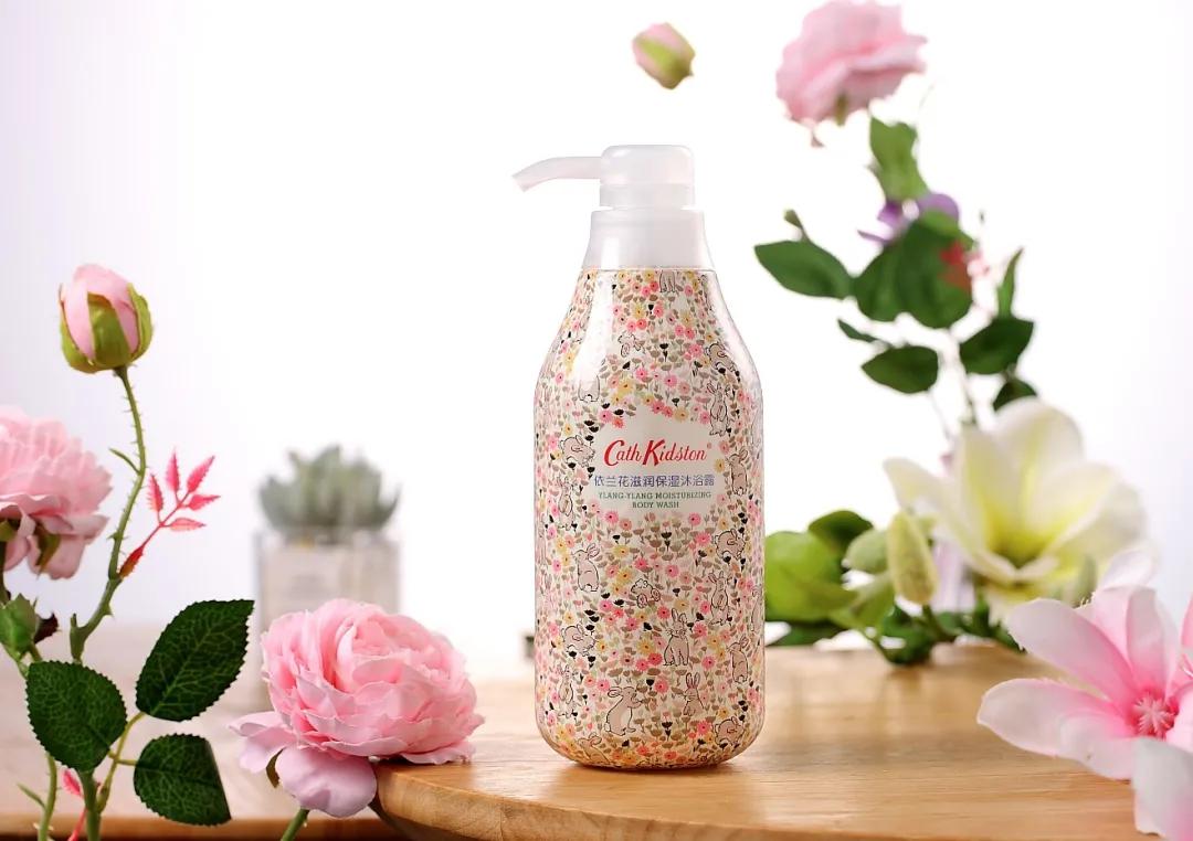 你沐浴后的味道，简直让人怦然心动