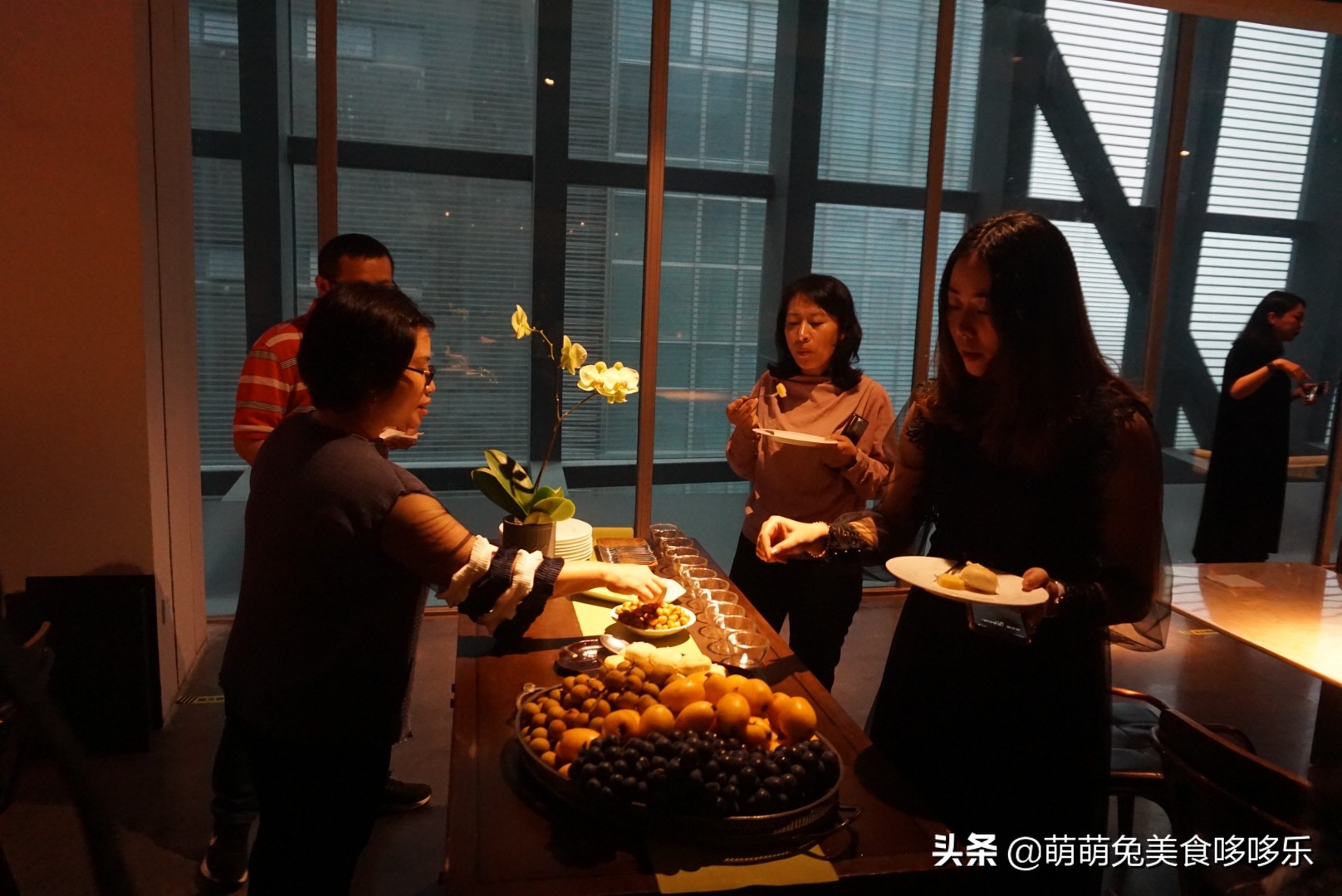 上饍·御上茗|清风不请，自然徐来，谷雨茶时，春意葱茏