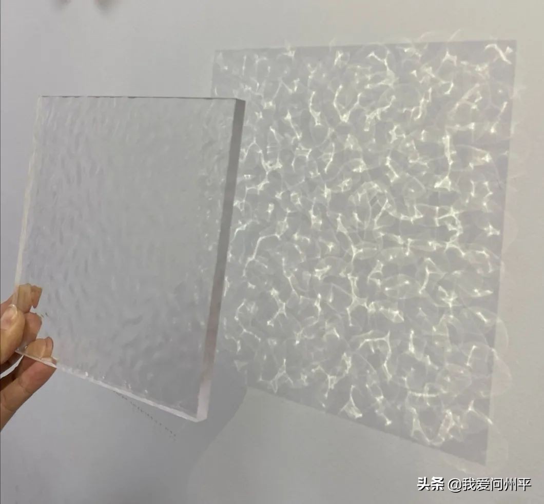 水波纹亚克力板是平面吗,小屏风隔断亚克力水波纹