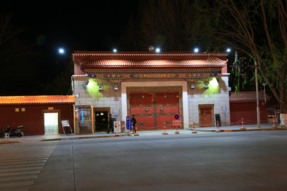 西藏旅游川进青出16天环线攻略,盘点西藏自驾游9条经典线路