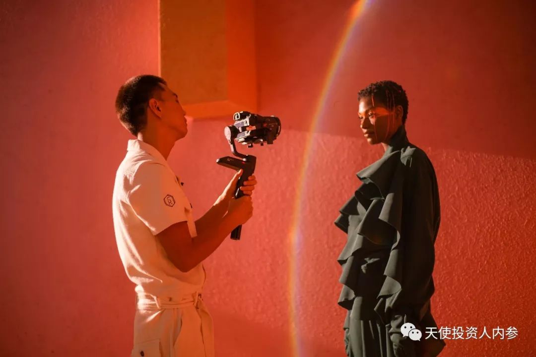 「我是创始人」033：郑燕楠@LightingMODE