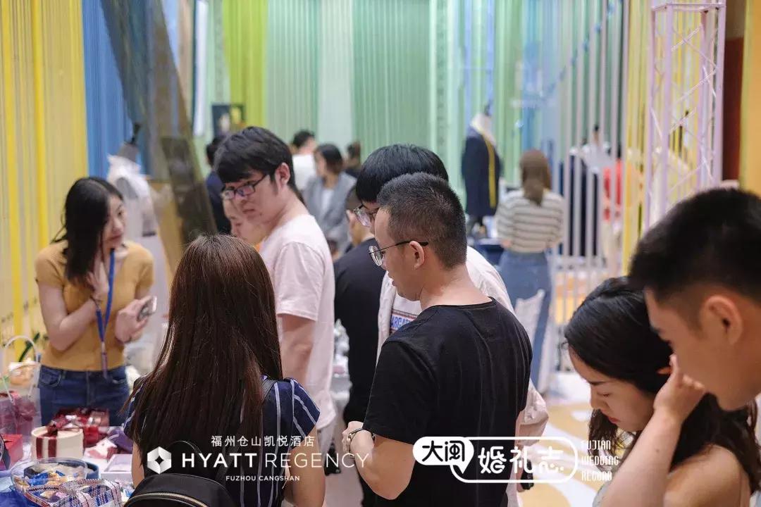 从万元婚纱照到10万婚宴,为什么全福州备婚的人都来参加喜事会