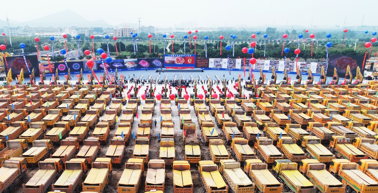 许家印足球梦高清图,许家印广州恒大足球发布会