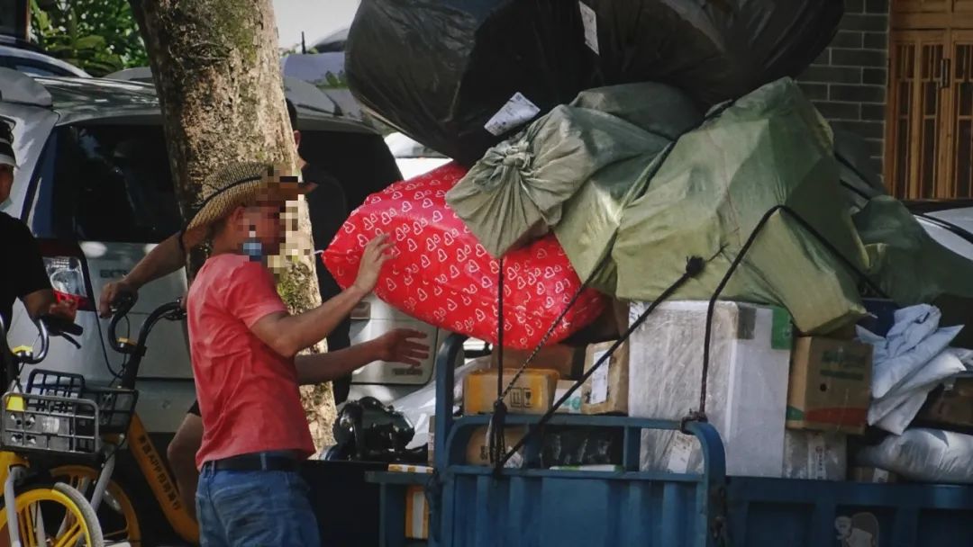 现在的拱北,还能留住多少珠海澳门人的脚步?