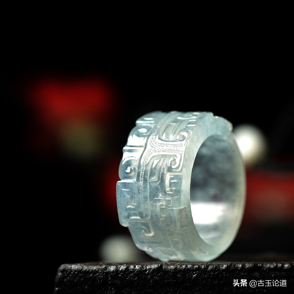 翡翠仿古有哪些题材,最简单的仿古翡翠