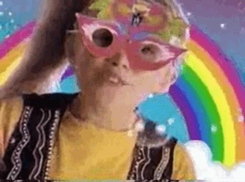 火爆全宇宙的“泫雅风”背后有着怎样的文化元素?转发送眼影盘