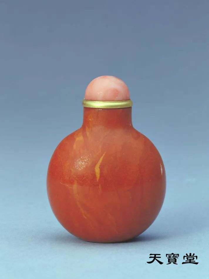 故宫虎虎生威鼻烟壶照片,故宫博物院藏品道光鼻烟壶