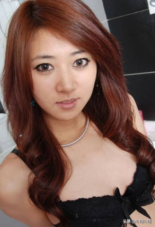 闫凤娇的最新状况,闫凤娇现在过得怎么样