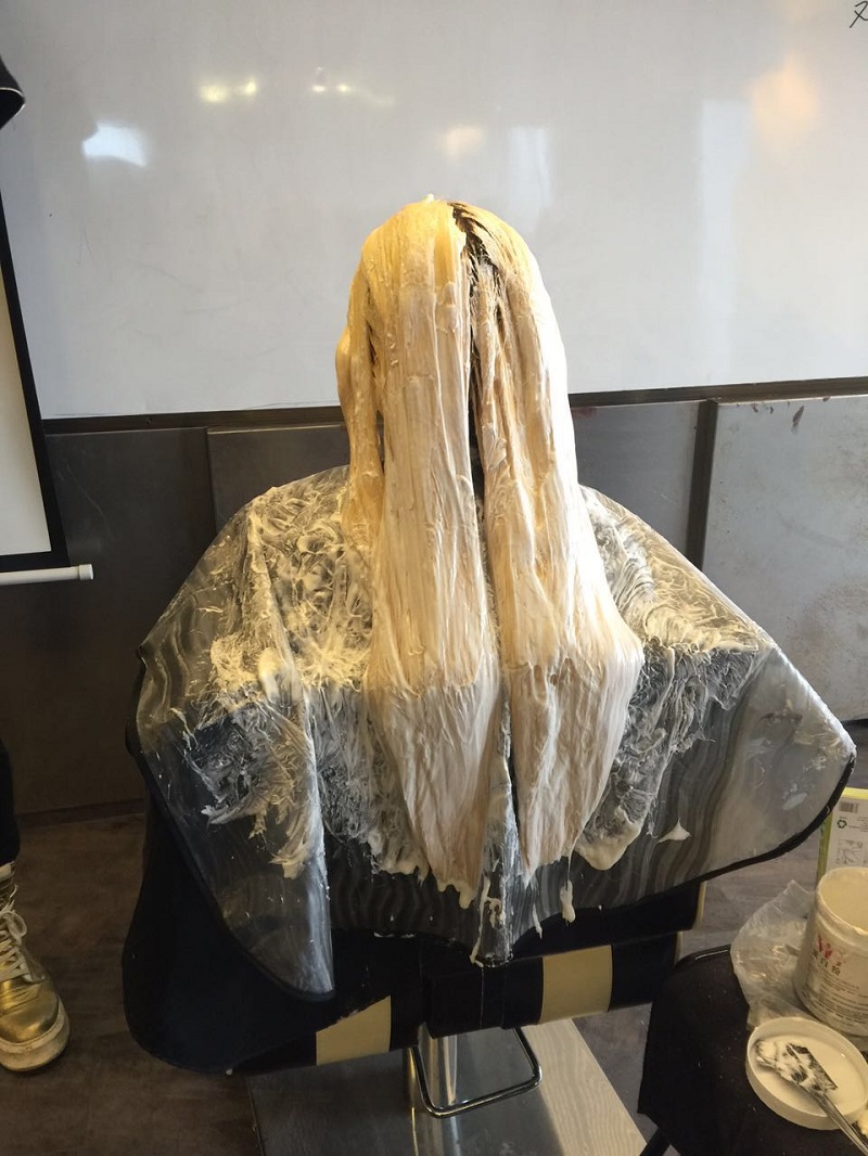 染发头皮痛是染发剂差吗,染发剂沾头皮是染发剂不好吗