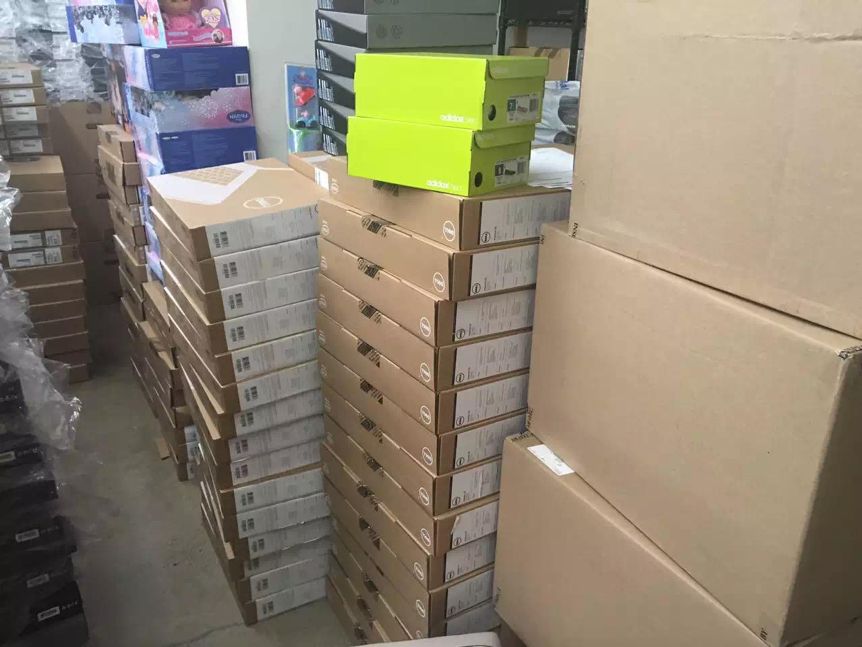 留学生美国做直播卖货，靠一部手机暴富后却休了学，美国人看不懂