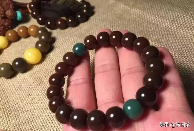 盘包浆后的核桃,霸王龙文玩手串形成包浆后怎么办