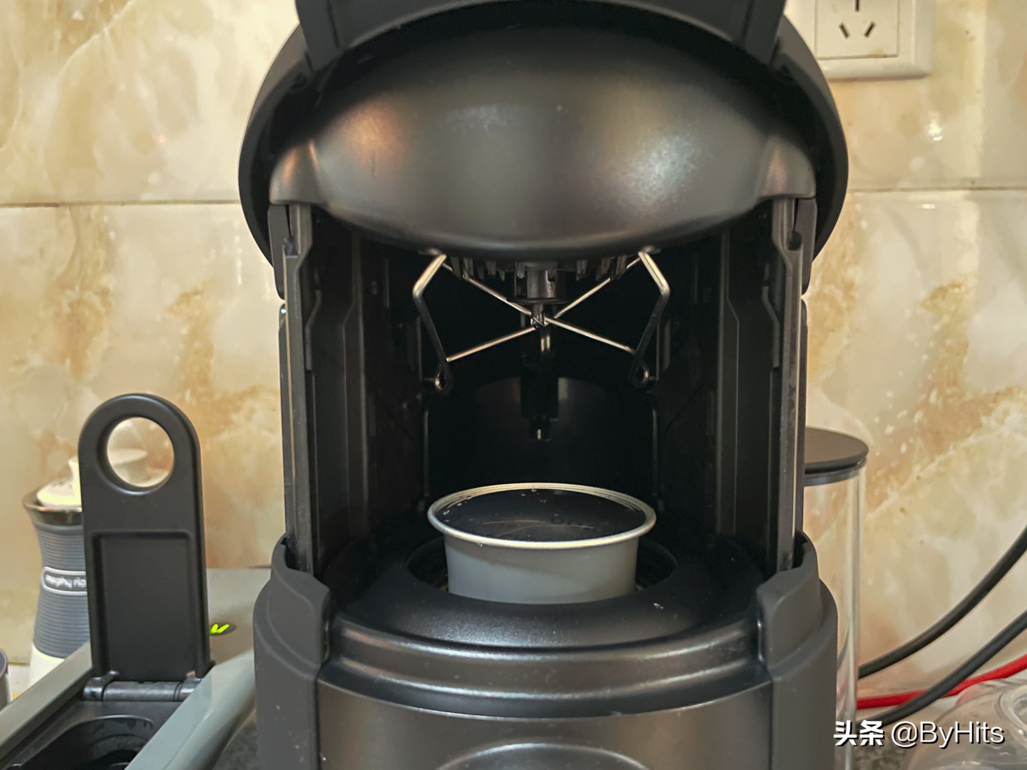 雀巢vertuo胶囊咖啡机,雀巢vertuo胶囊咖啡机不出水