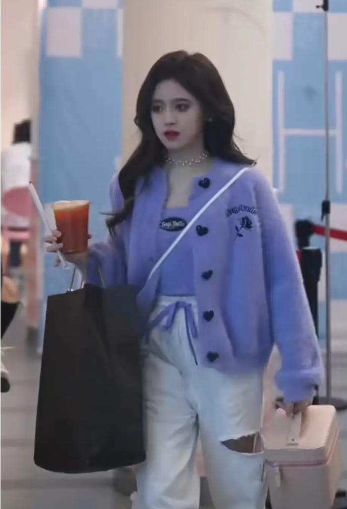 鞠婧祎模仿迪丽热巴造型,鞠婧祎模仿者化妆视频