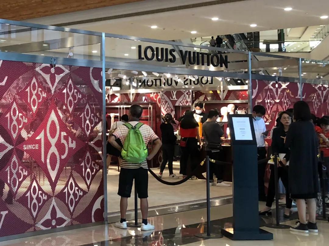 lv实体店南宁,lv南宁青秀店