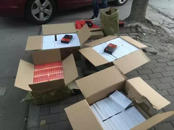 浼犺涓殑闃胯兌,閭ｄ簺琚璇濈殑闃胯兌