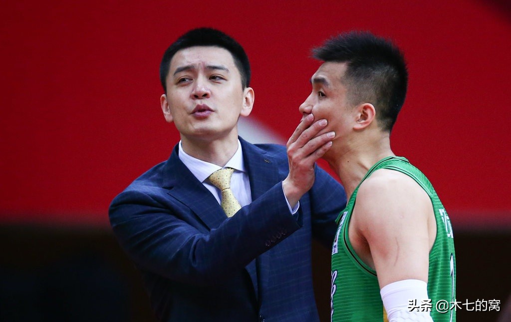 郭艾伦无以伦比,郭艾伦非黑即白