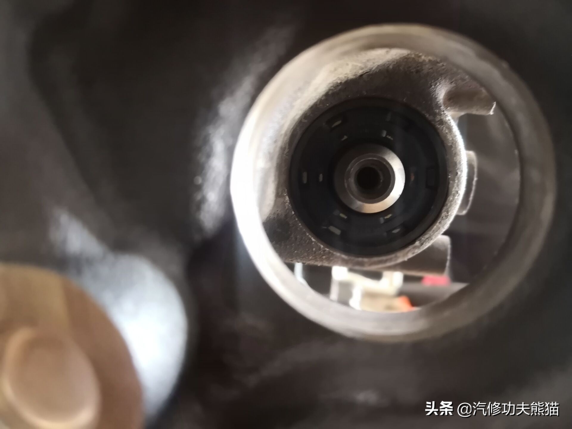 大众夏朗2.0t三代烧机油解决方法,大众夏朗1.8t烧机油