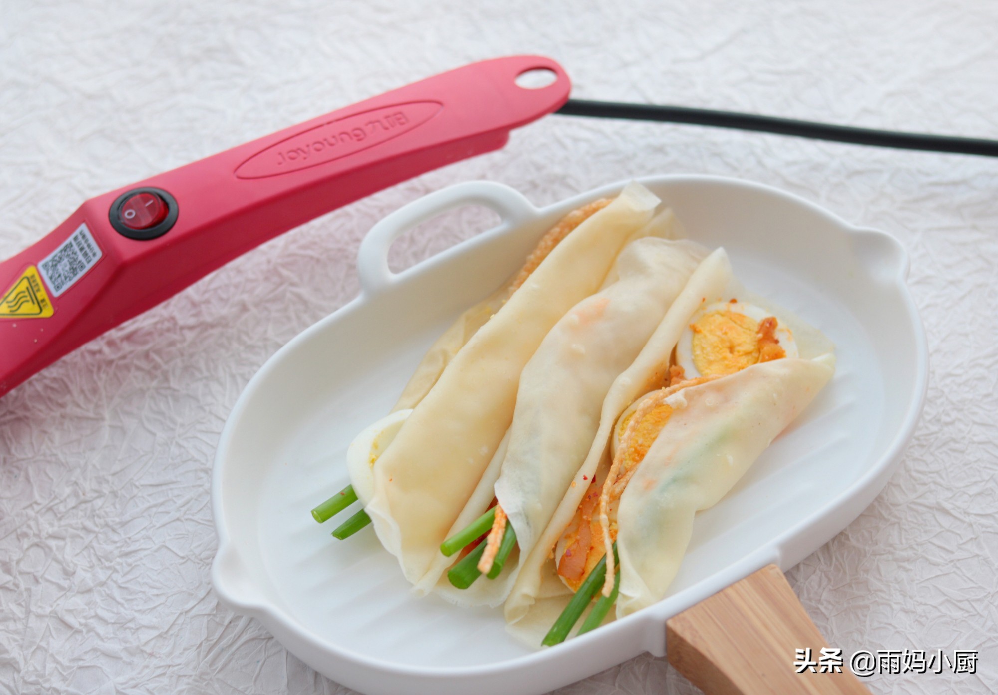 想吃煎饼不用买，在家自制5分钟烙10个，美味又下饭，全家都爱吃