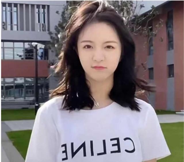 网红莉哥年轻照,曾经的网红莉哥爆火的视频