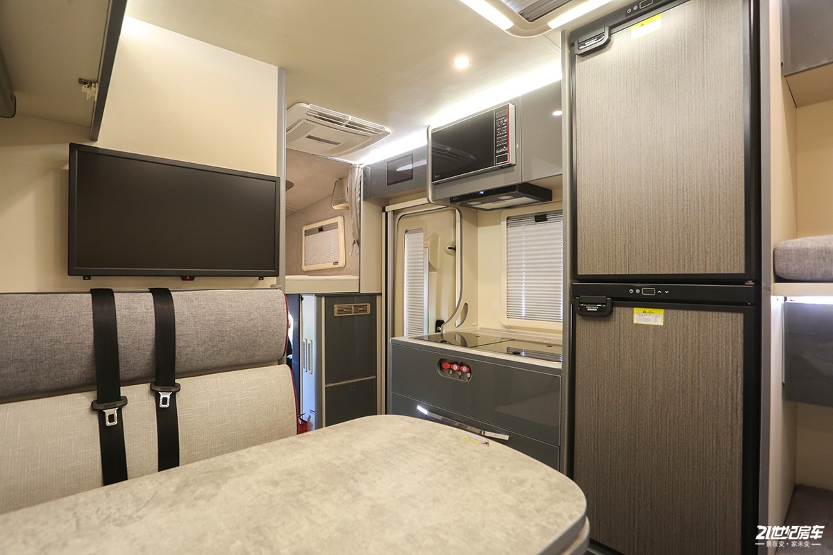 览众自由炮皮卡b型房车价格,2024款览众自由炮房车测试