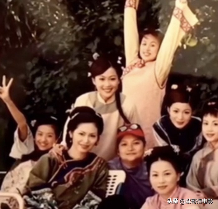 1998版鹿鼎记几个老婆被采访,98版韦小宝七个老婆重聚