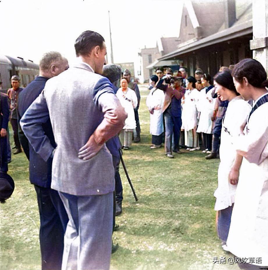 1938年，意大利人窜访天津日军，打仗我不行，摆架子第一名