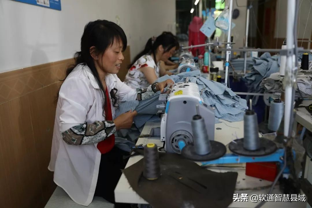 毛坦厂复读寄快递,高考倒计时100天毛坦厂